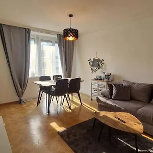 Apartament Schoene 2,5 Mit Balkon Und Parkplatz, Graz